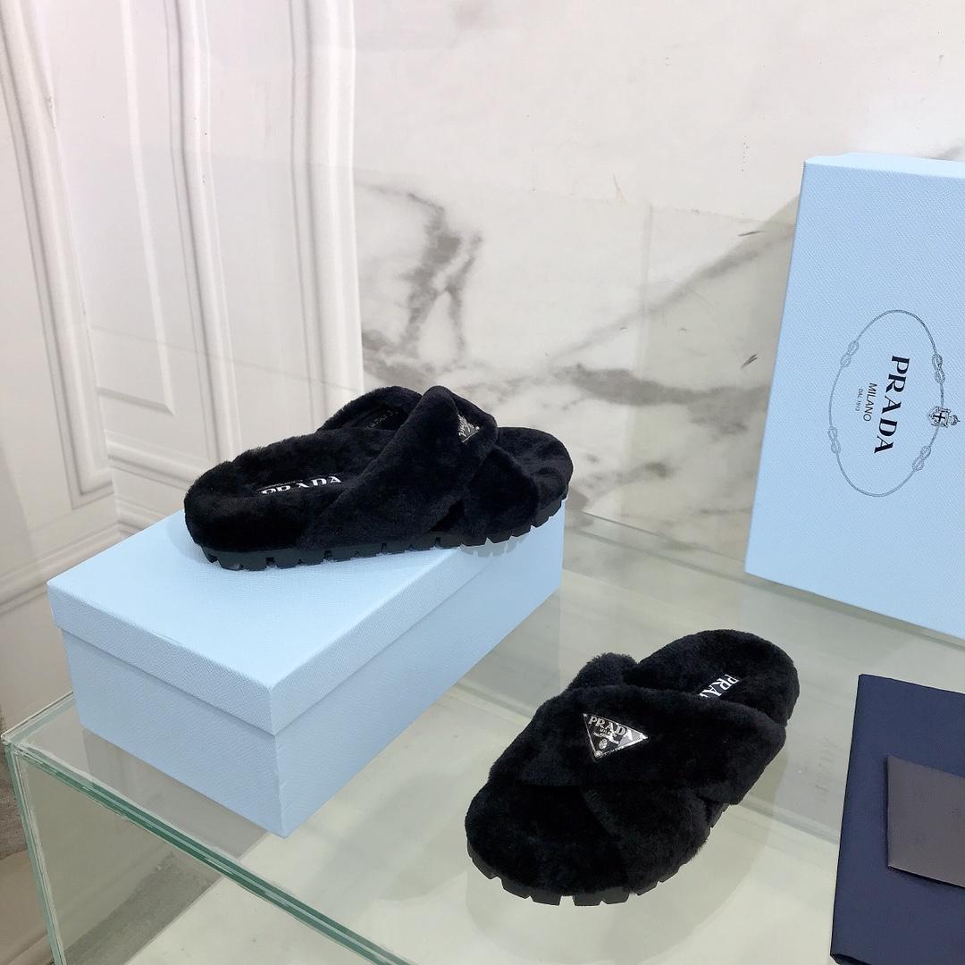 Prada Shearling Sandals - PerfectKickZ