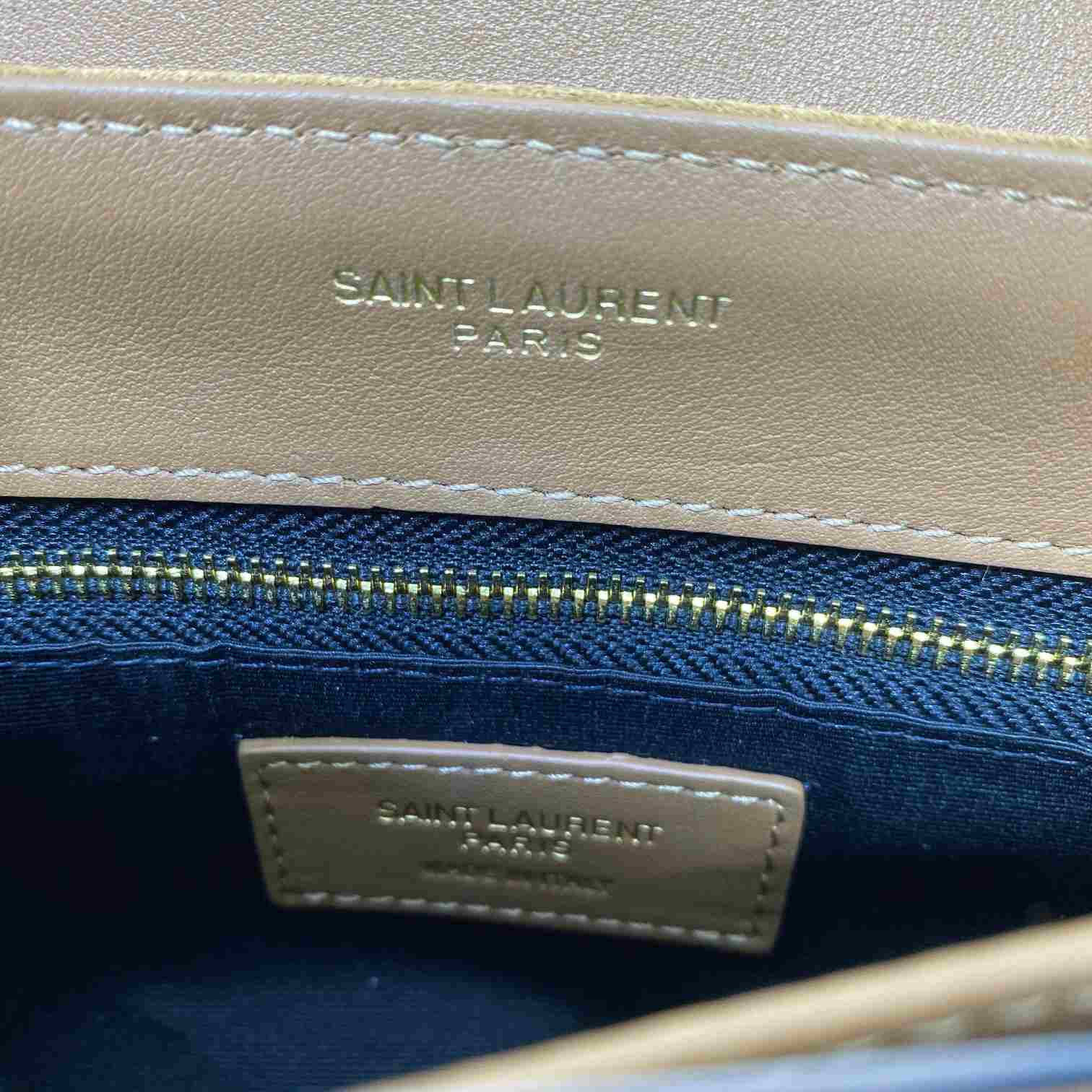Saint Laurent Loulou Toy Shoulder Bag(20x7x15cm) - 