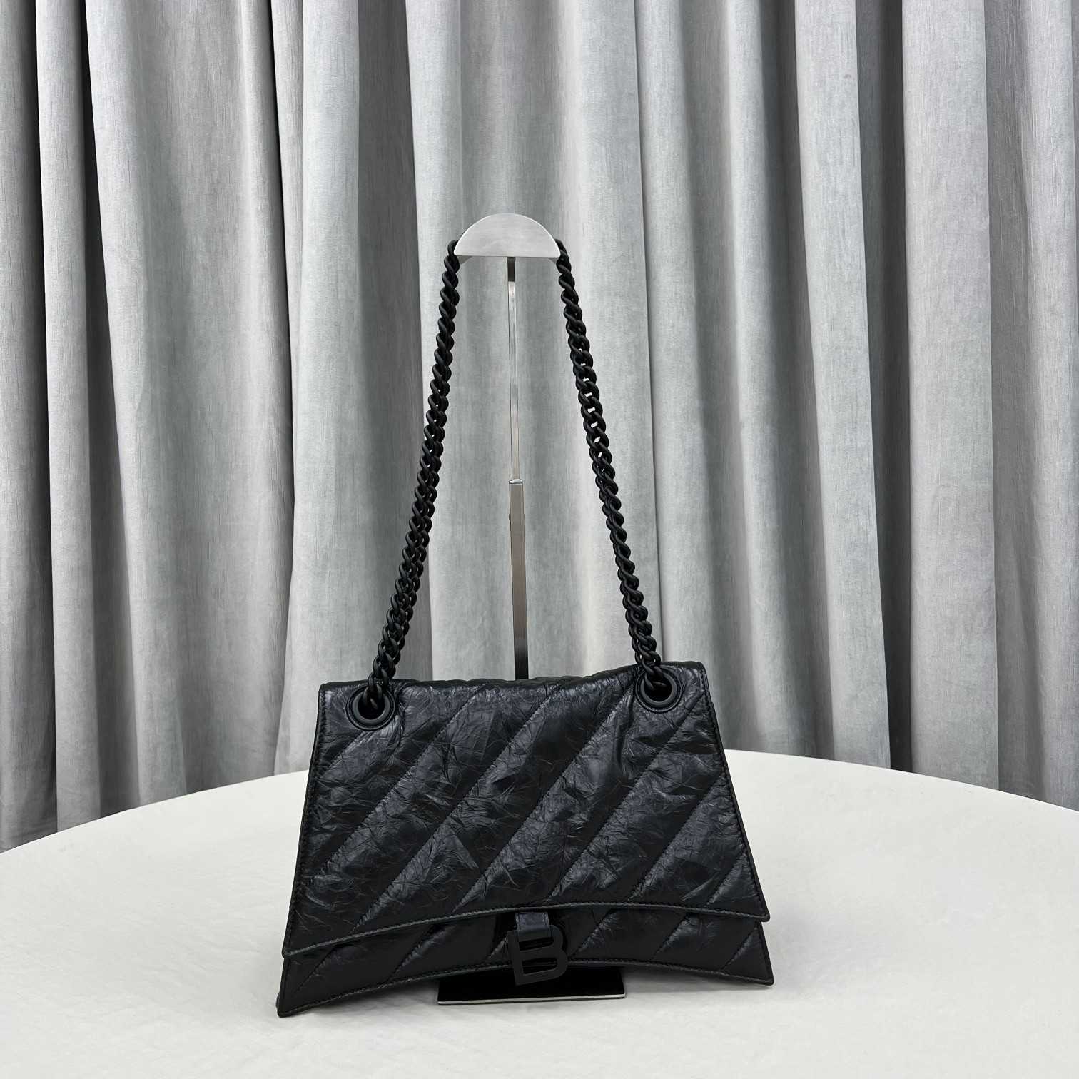 Balenciaga Women's Crush Medium Chain Bag Quilted In Black(31-20-12cm) - PerfectKickZ