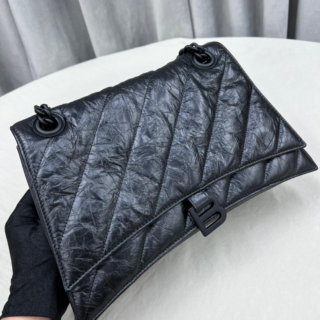 Balenciaga Women's Crush Medium Chain Bag Quilted In Black(31-20-12cm) - PerfectKickZ