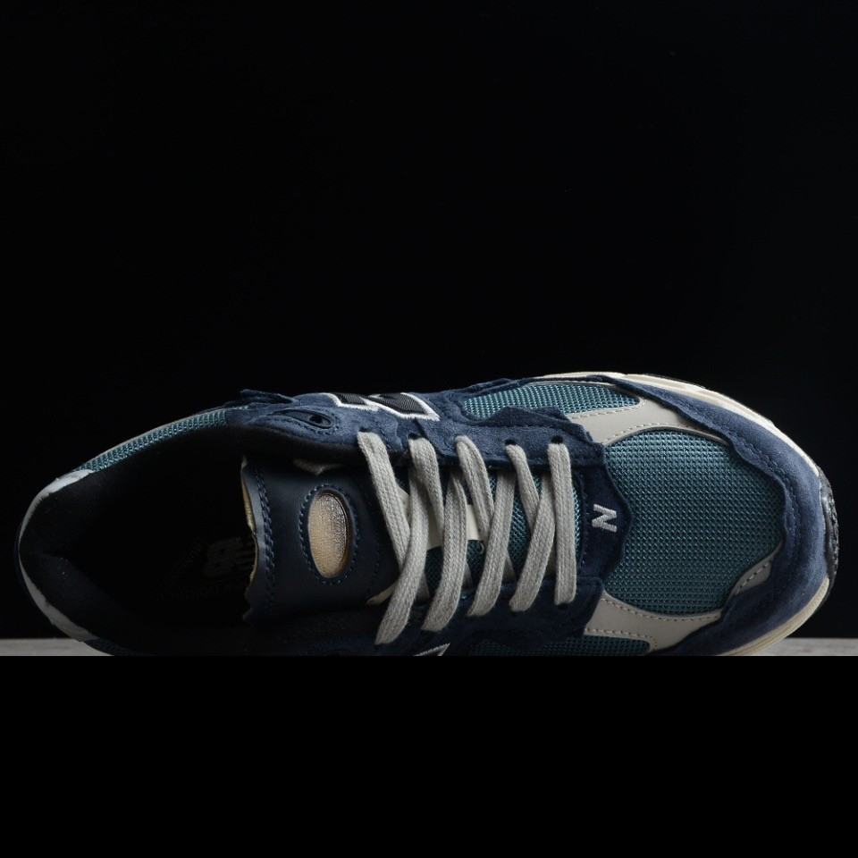 New Balance WL2002 Sneakers     - PerfectKickZ