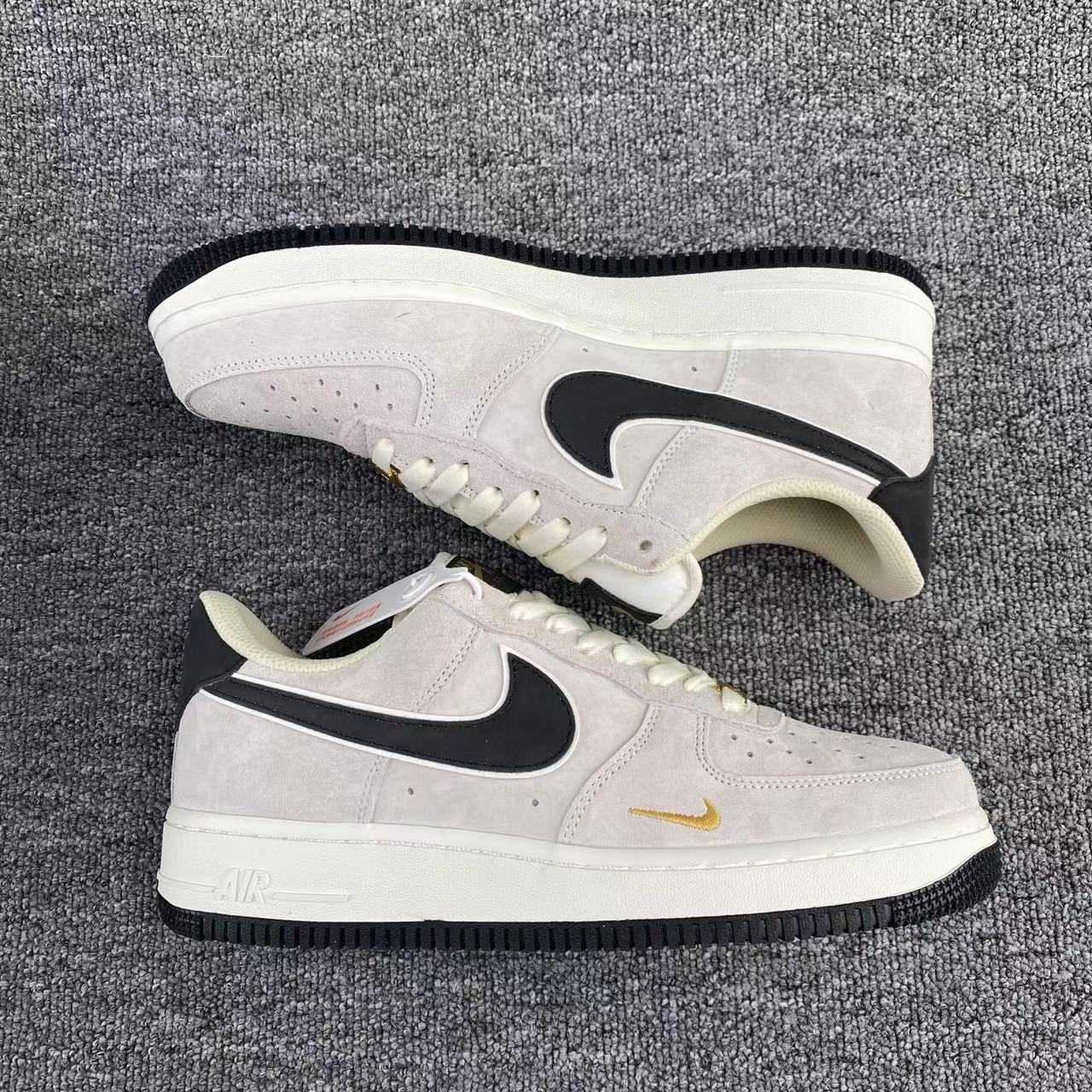 Nike Air Force 1 Low ’07 Sneaker    KK5636-810 - 