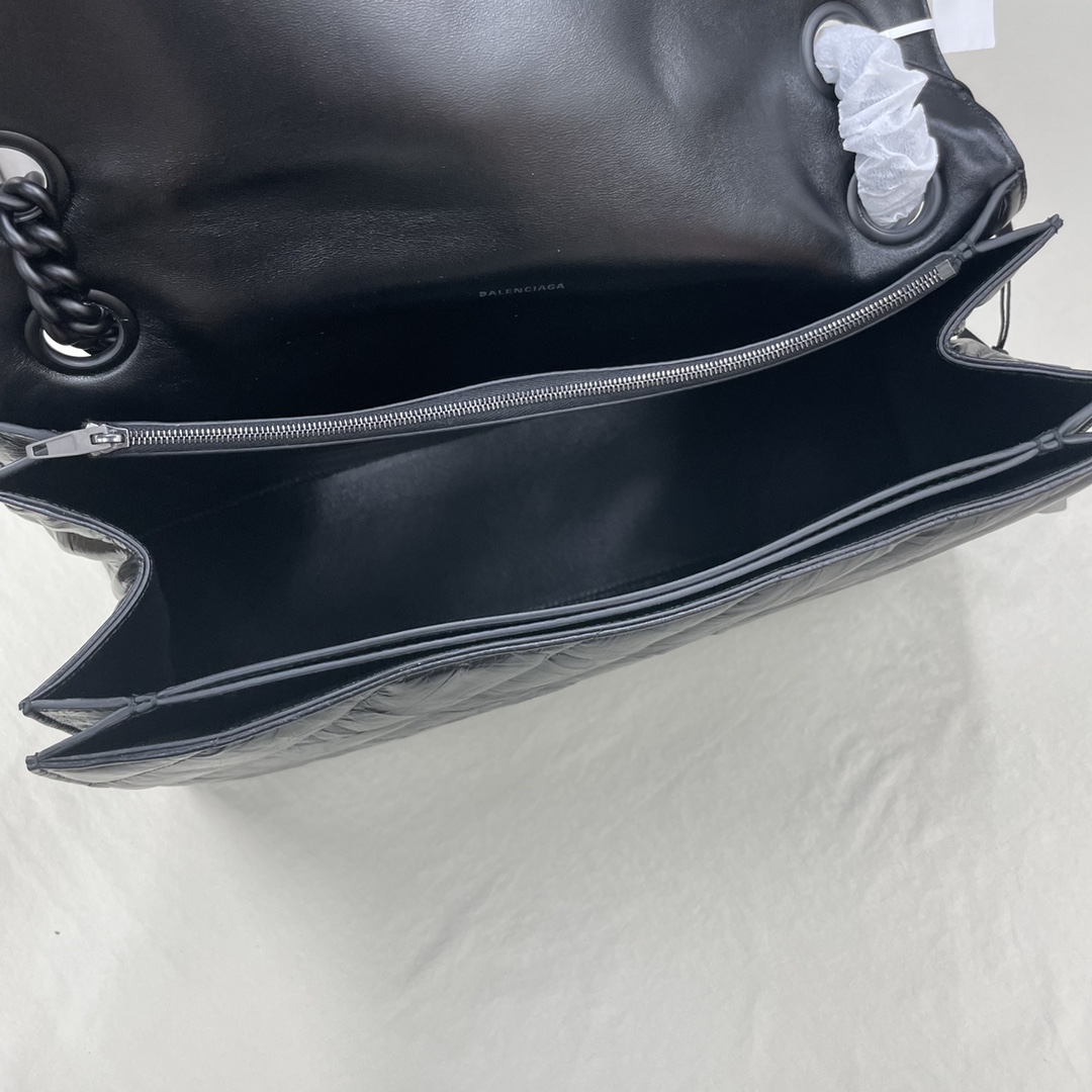 Balenciaga Women's Crush Large Chain Bag Quilted In Black(40-11-25cm) - PerfectKickZ