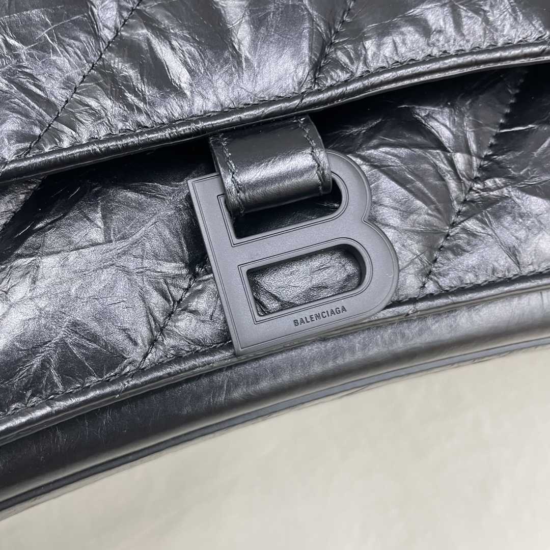 Balenciaga Women's Crush Large Chain Bag Quilted In Black(40-11-25cm) - PerfectKickZ