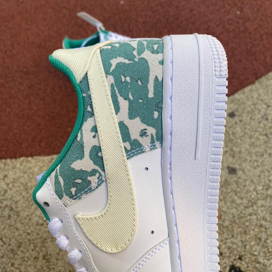 Nike Air Force 1 '07 LV8 Sneaker   DX3365 100 - PerfectKickZ