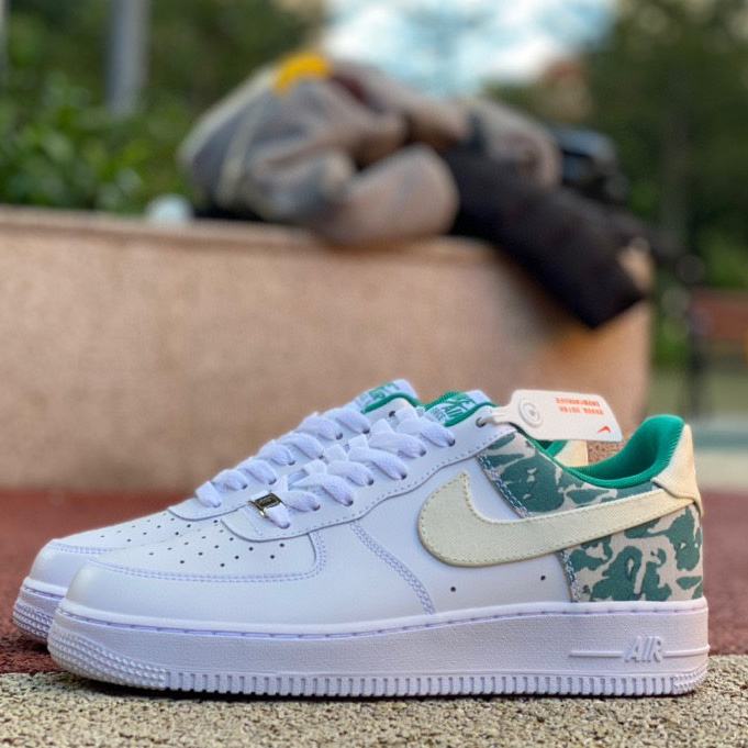 Nike Air Force 1 '07 LV8 Sneaker   DX3365 100 - PerfectKickZ