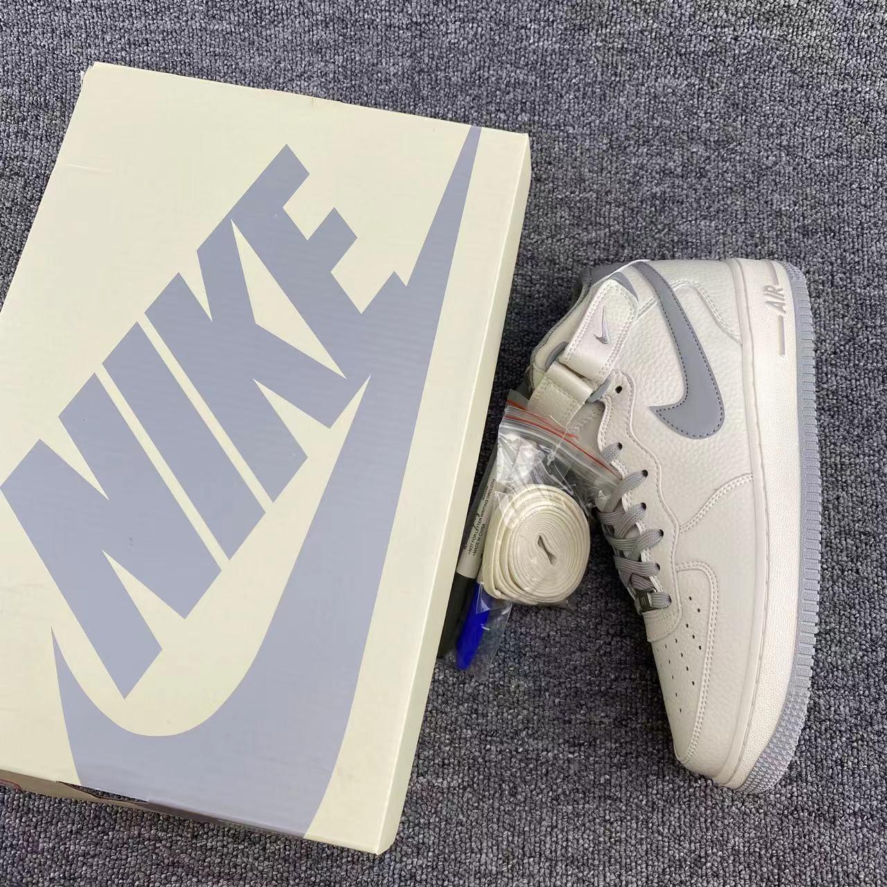 Nike Air Force 1 MId '07  Sneaker    PA0920-608 - PerfectKickZ