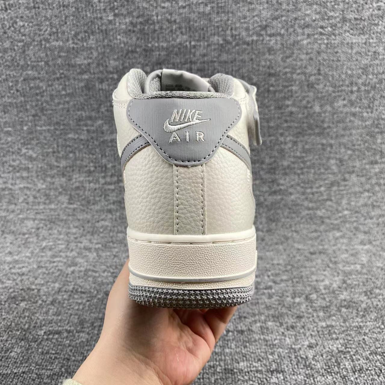 Nike Air Force 1 MId '07  Sneaker    PA0920-608 - PerfectKickZ