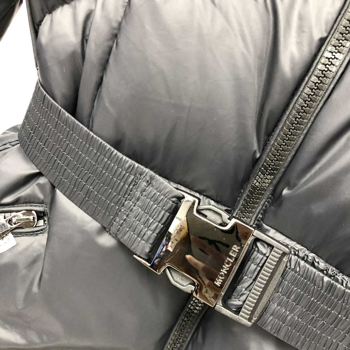 Moncler Short Down Jacket - PerfectKickZ