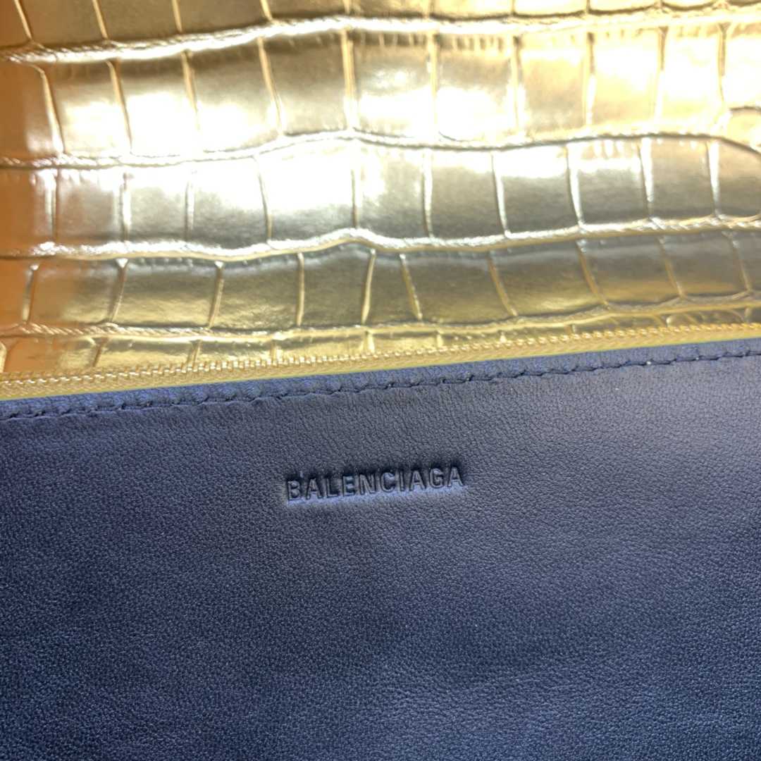Balenciaga Gossip Small Bag (23.5-12.4-10.4cm) - PerfectKickZ