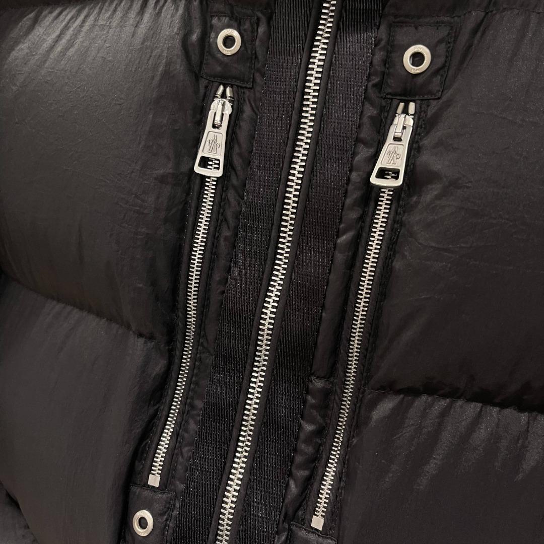 Moncler Short Down Jacket    - 