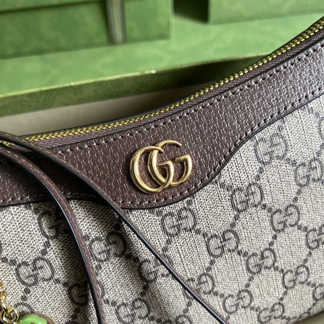 Gucci Ophidia GG Small Handbag(25*15.5*6cm)    - PerfectKickZ
