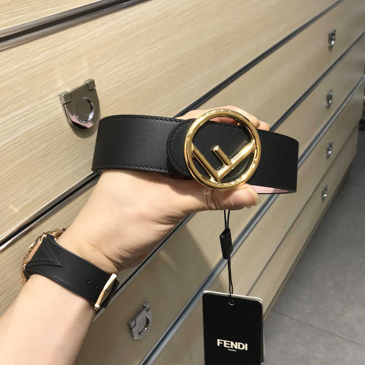 Fendi Black Leather Belt - PerfectKickZ