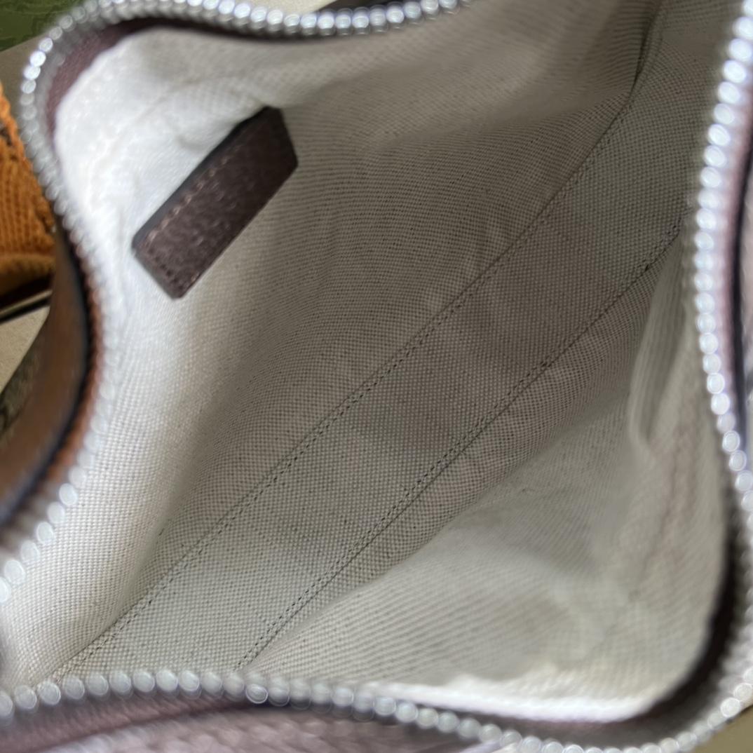 Gucci Attache Small Shoulder Bag(23-22-5cm)    - PerfectKickZ