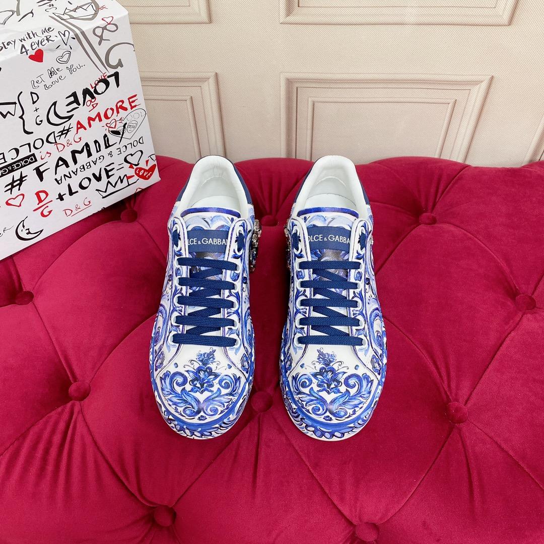 Dolce & Gabbana Majolica-Print Calfskin Portofino Sneakers - PerfectKickZ