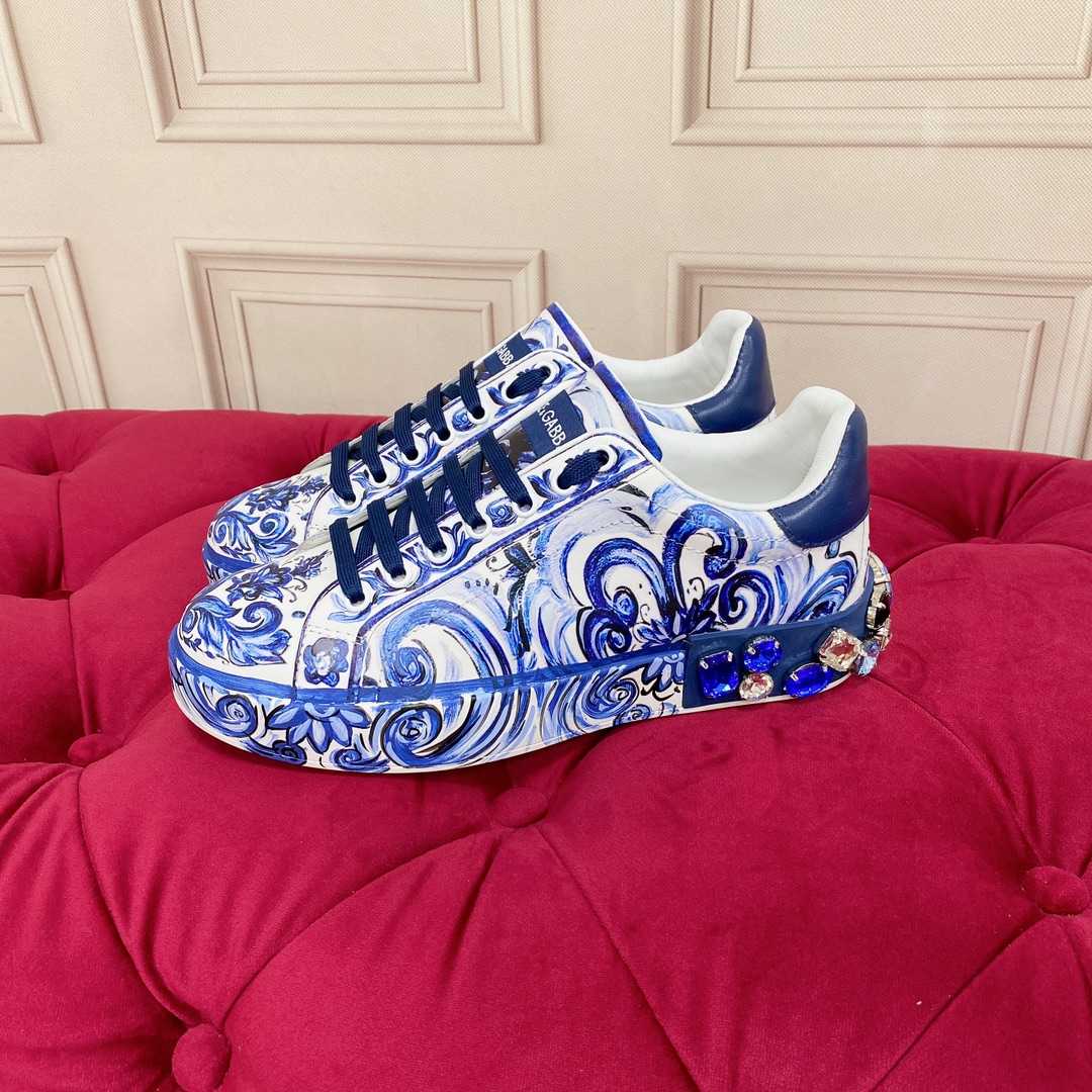 Dolce & Gabbana Majolica-Print Calfskin Portofino Sneakers - PerfectKickZ