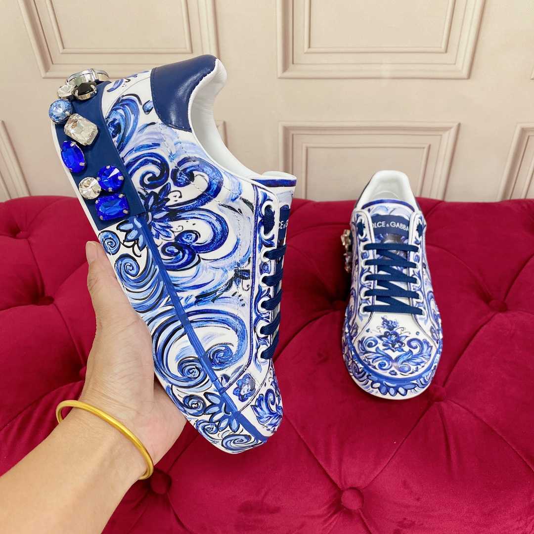 Dolce & Gabbana Majolica-Print Calfskin Portofino Sneakers - PerfectKickZ