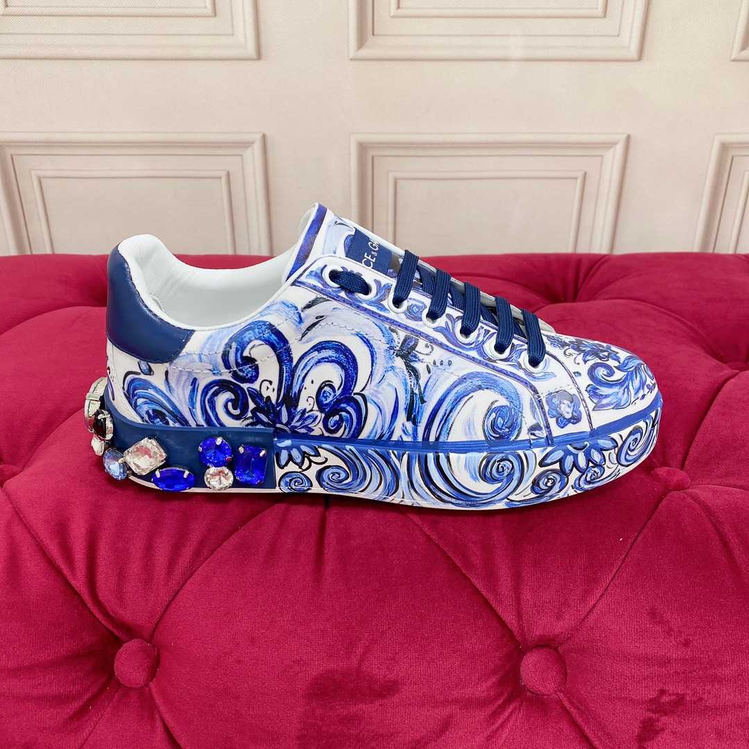 Dolce & Gabbana Majolica-Print Calfskin Portofino Sneakers - PerfectKickZ