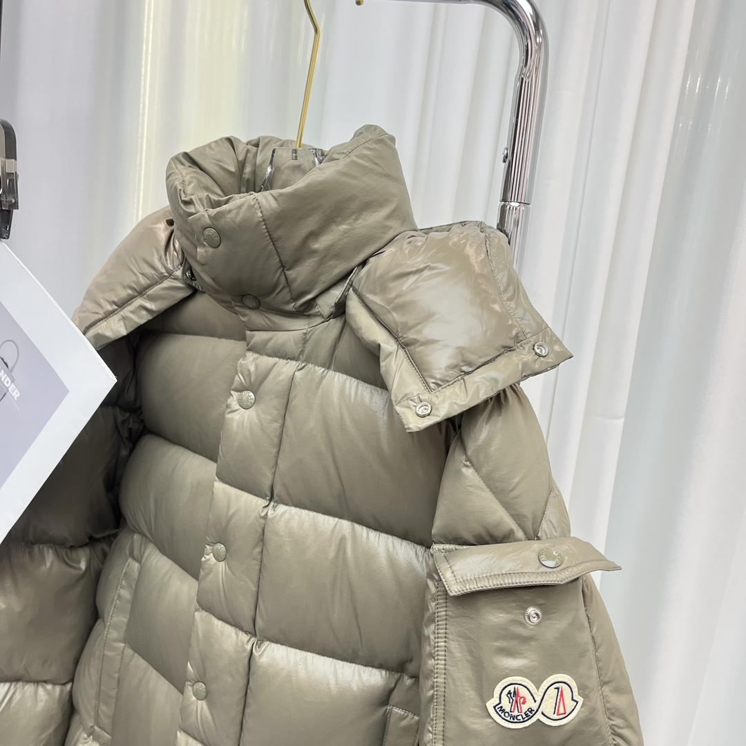 Moncler Maya 70 Short Down Jacket - PerfectKickZ
