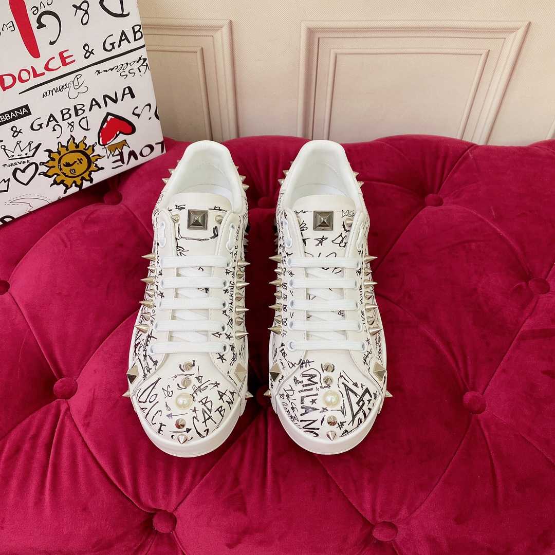 Dolce & Gabbana Calfskin Nappa Portofino Sneakers With Studs - PerfectKickZ