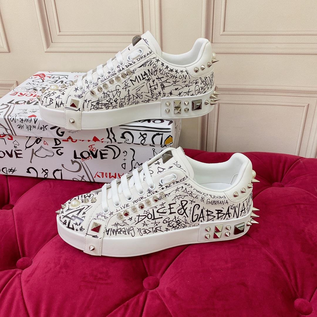 Dolce & Gabbana Calfskin Nappa Portofino Sneakers With Studs - PerfectKickZ