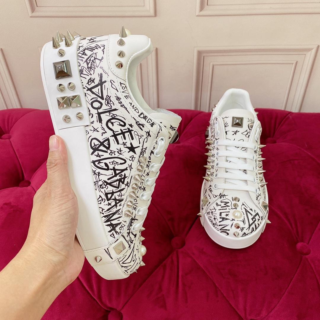 Dolce & Gabbana Calfskin Nappa Portofino Sneakers With Studs - PerfectKickZ
