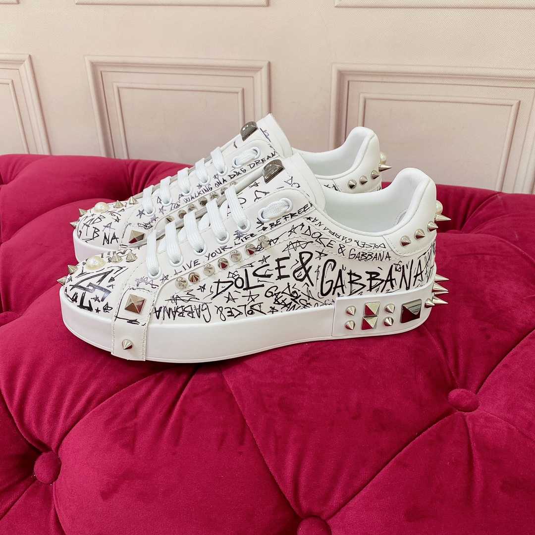 Dolce & Gabbana Calfskin Nappa Portofino Sneakers With Studs - PerfectKickZ