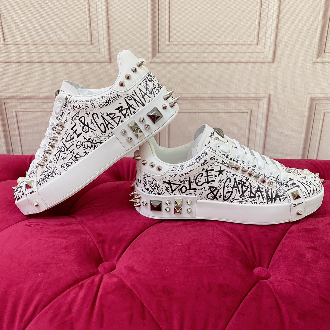 Dolce & Gabbana Calfskin Nappa Portofino Sneakers With Studs - PerfectKickZ