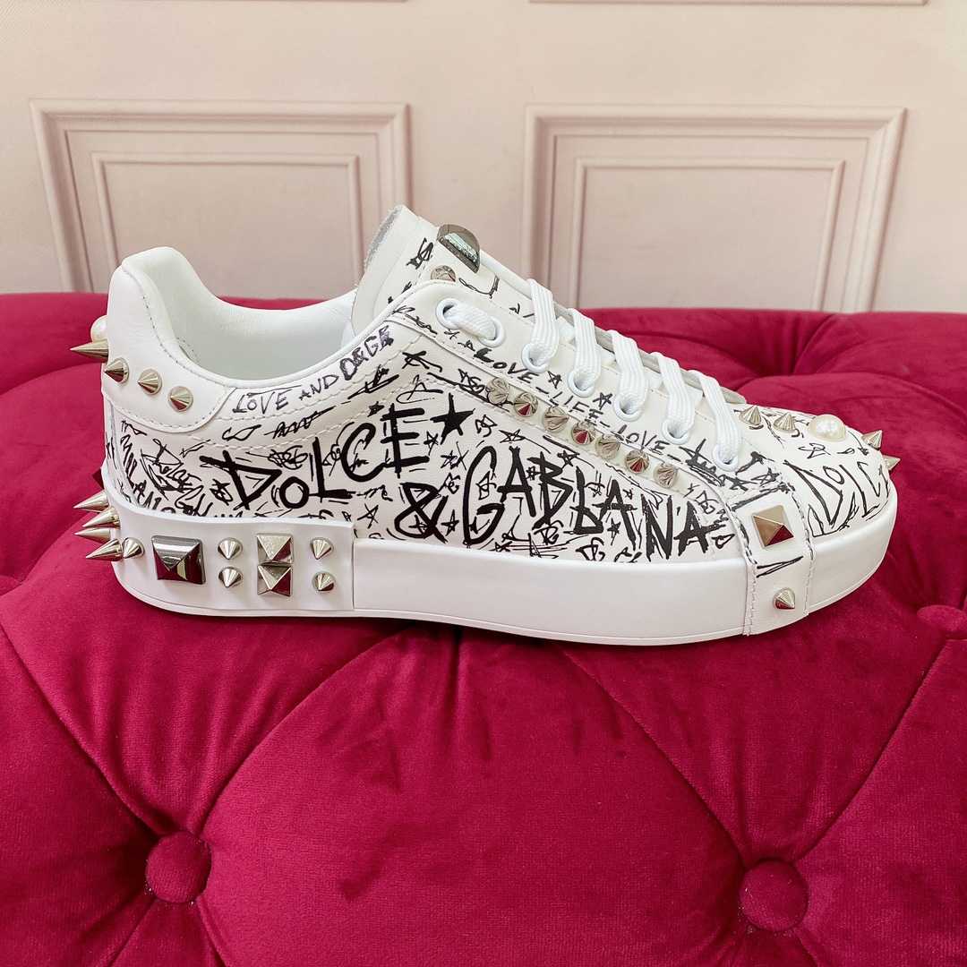 Dolce & Gabbana Calfskin Nappa Portofino Sneakers With Studs - PerfectKickZ
