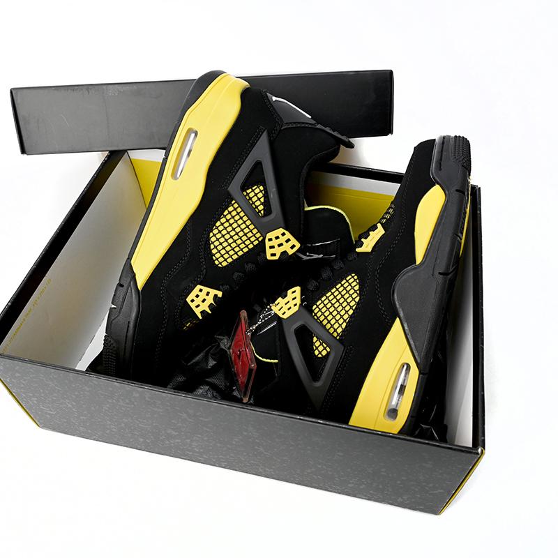 Air Jordan 4 Thunder Sneaker      DH6927-017  - 