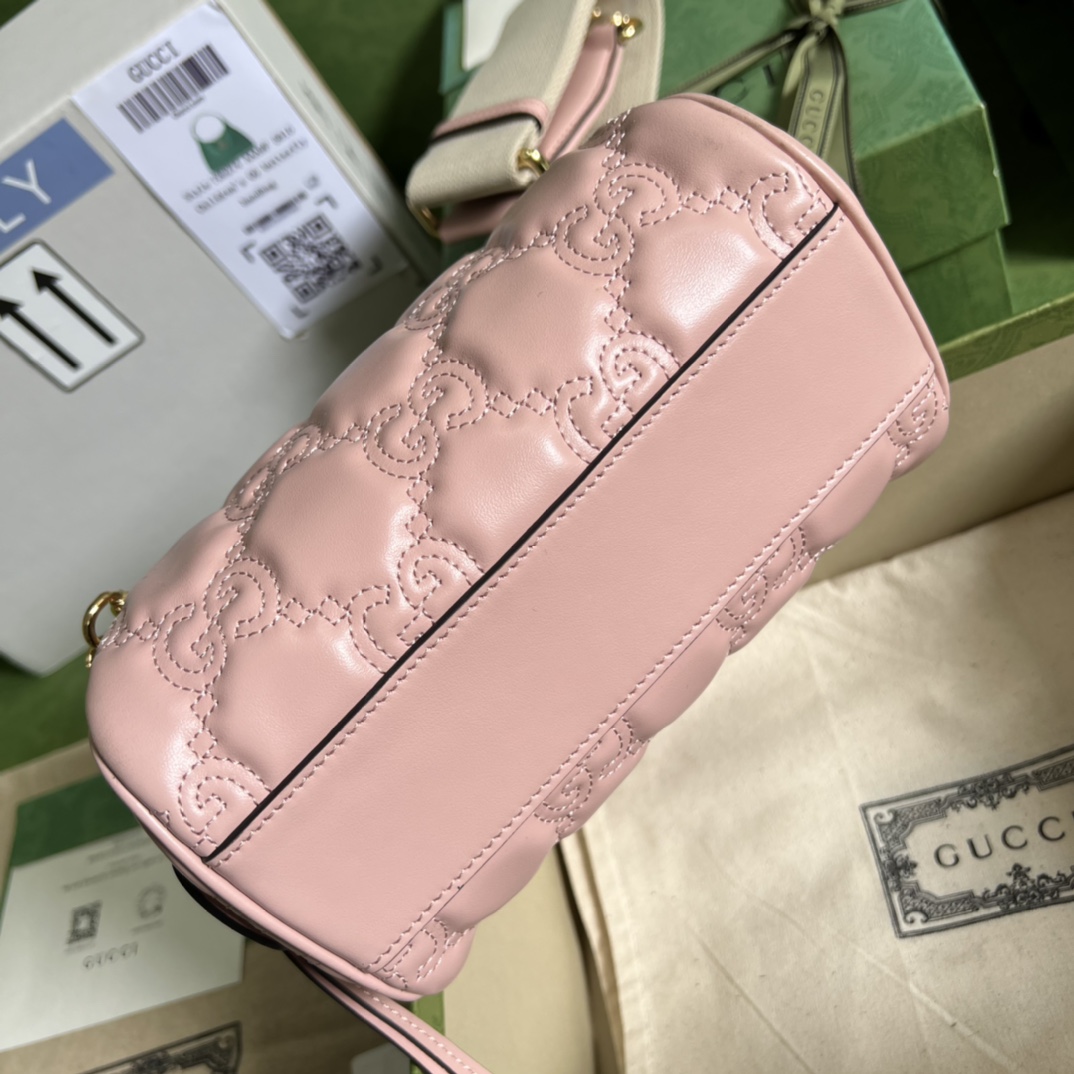 Gucci GG Matelassé Mini Bag(19*13*11cm) - 