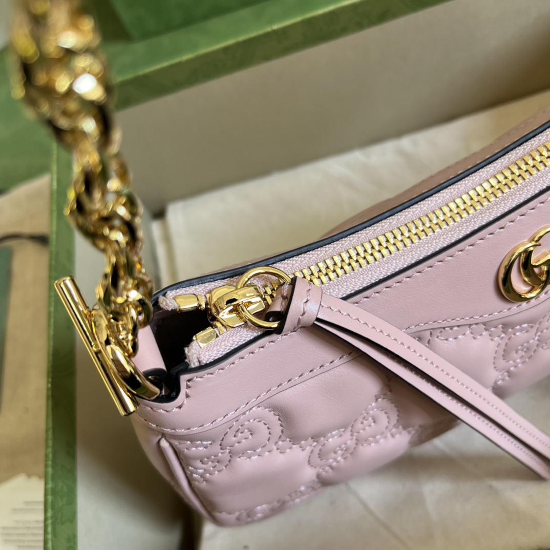 Gucci GG Matelassé Handbag(25-15-8cm) - 