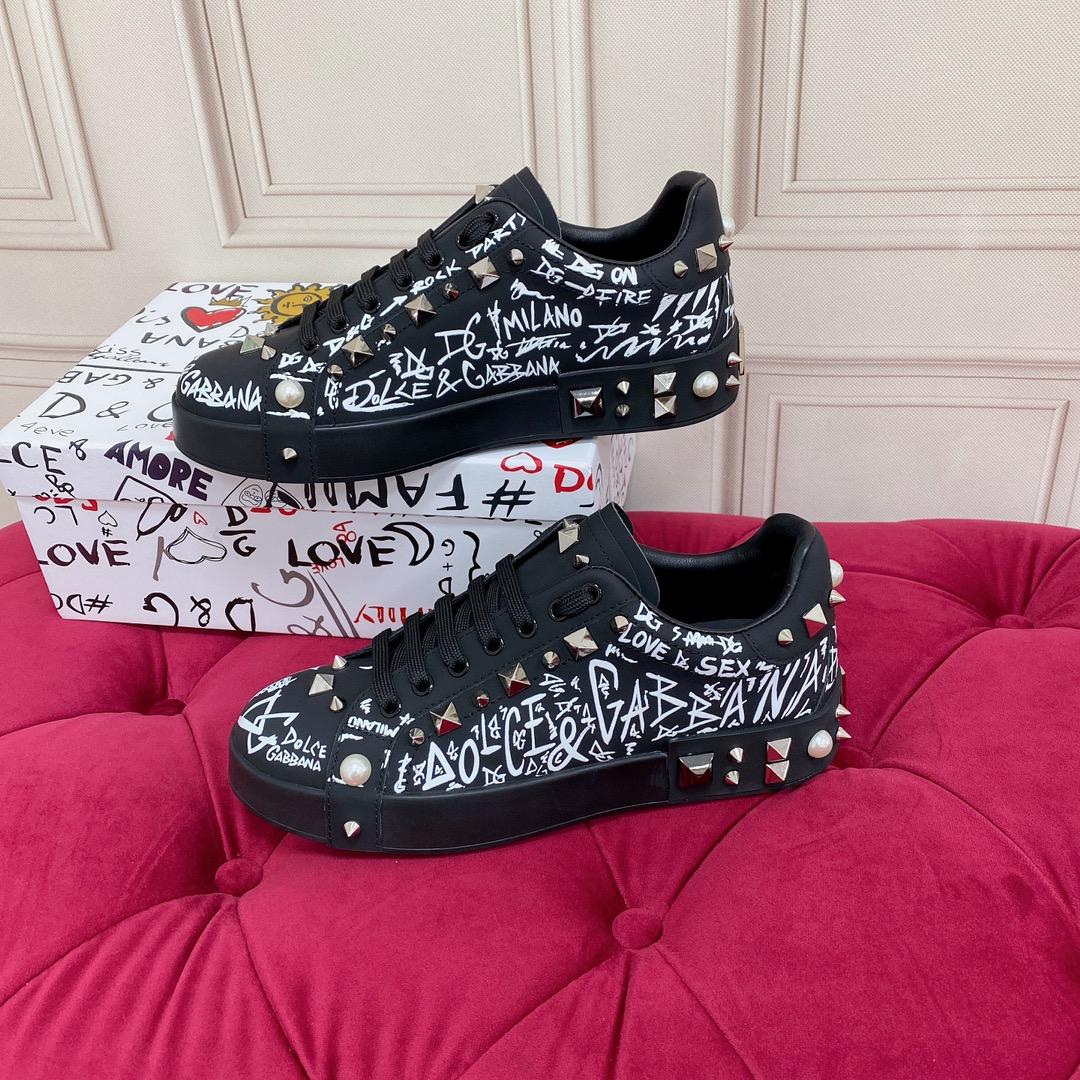 Dolce & Gabbana Calfskin Nappa Portofino Sneakers With Studs - PerfectKickZ