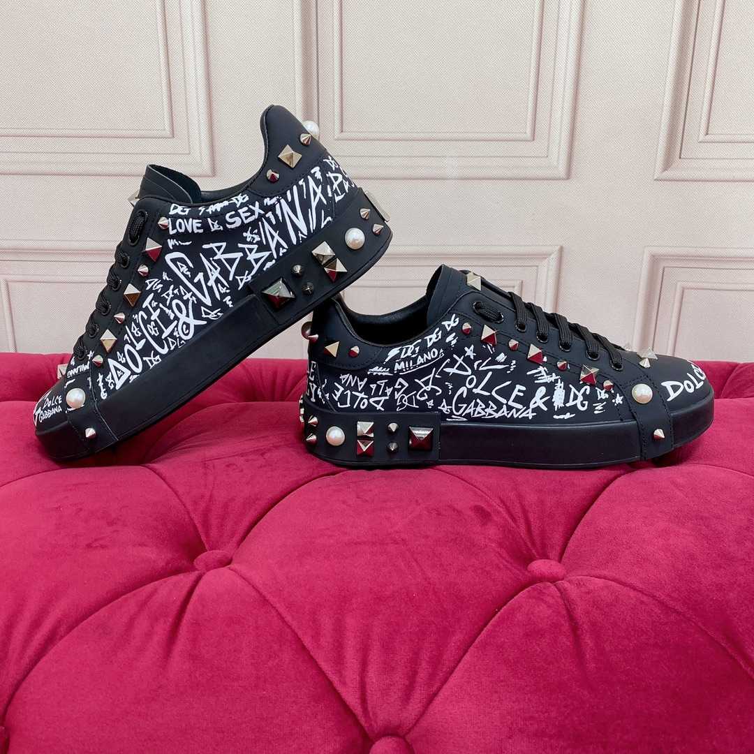 Dolce & Gabbana Calfskin Nappa Portofino Sneakers With Studs - PerfectKickZ