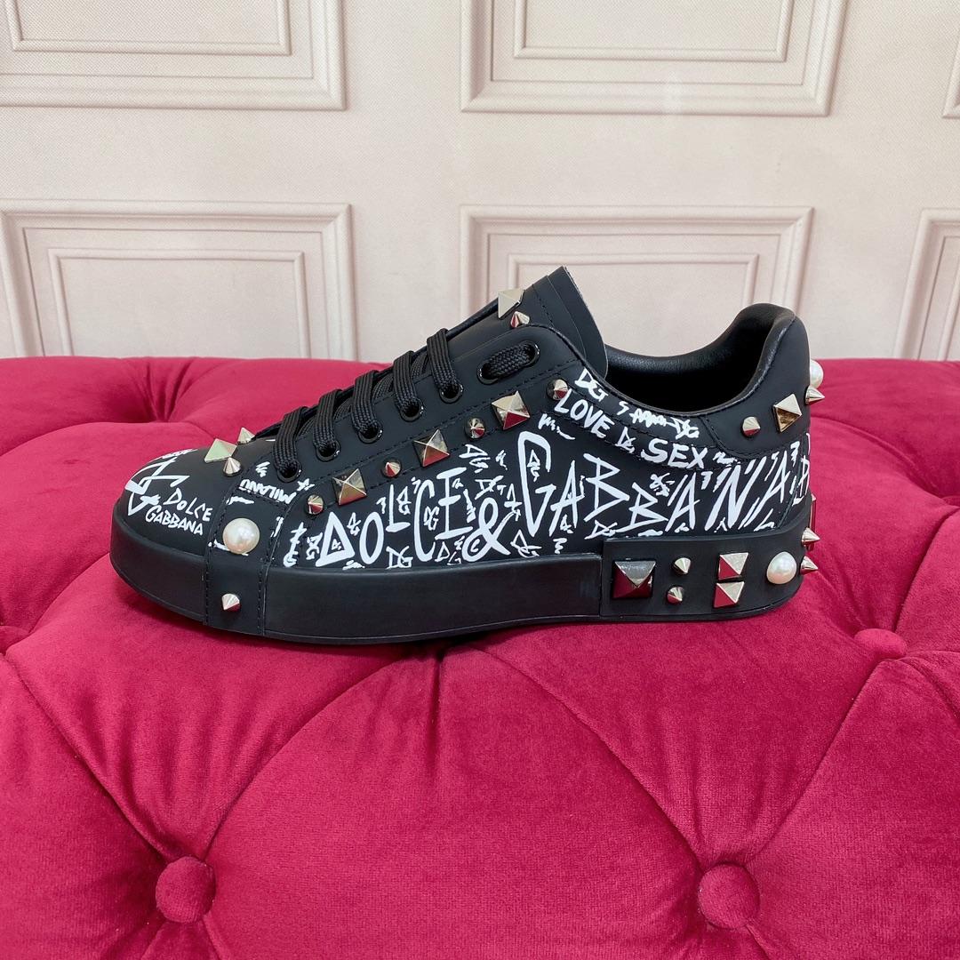 Dolce & Gabbana Calfskin Nappa Portofino Sneakers With Studs - PerfectKickZ