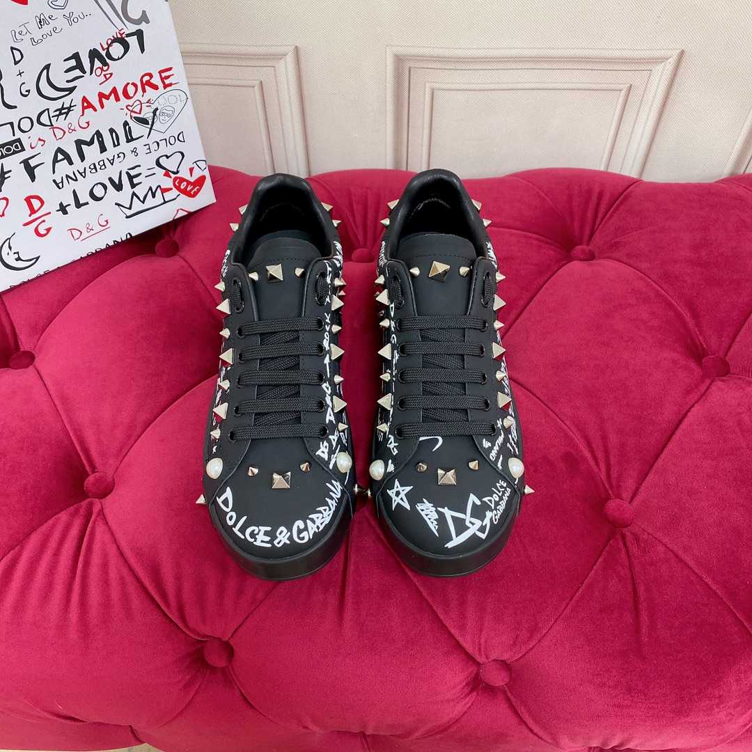 Dolce & Gabbana Calfskin Nappa Portofino Sneakers With Studs - PerfectKickZ