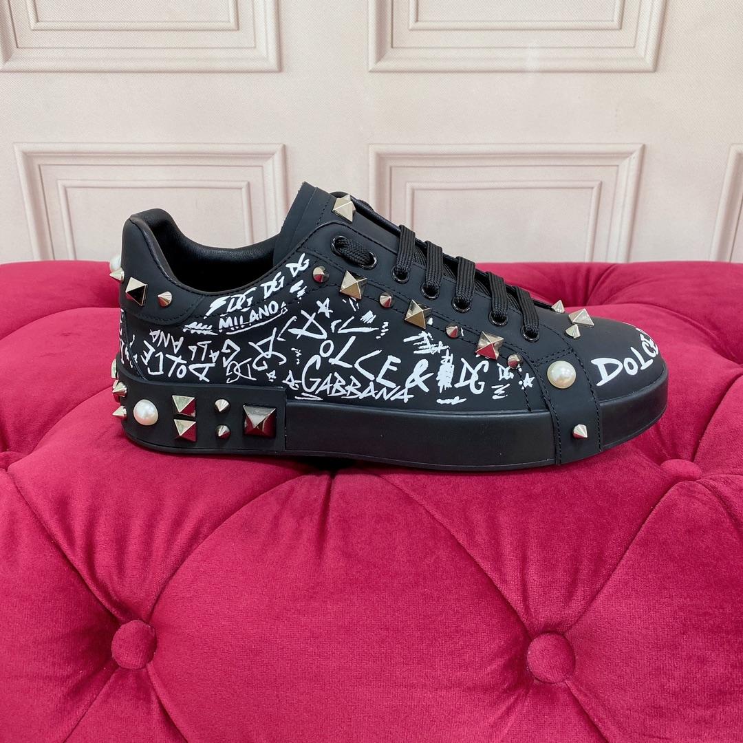 Dolce & Gabbana Calfskin Nappa Portofino Sneakers With Studs - PerfectKickZ