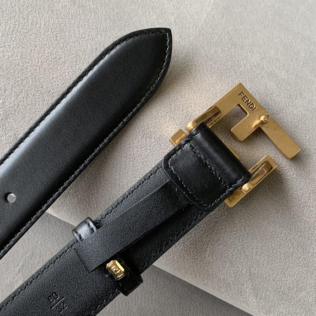 Fendi Black Leather Belt - PerfectKickZ