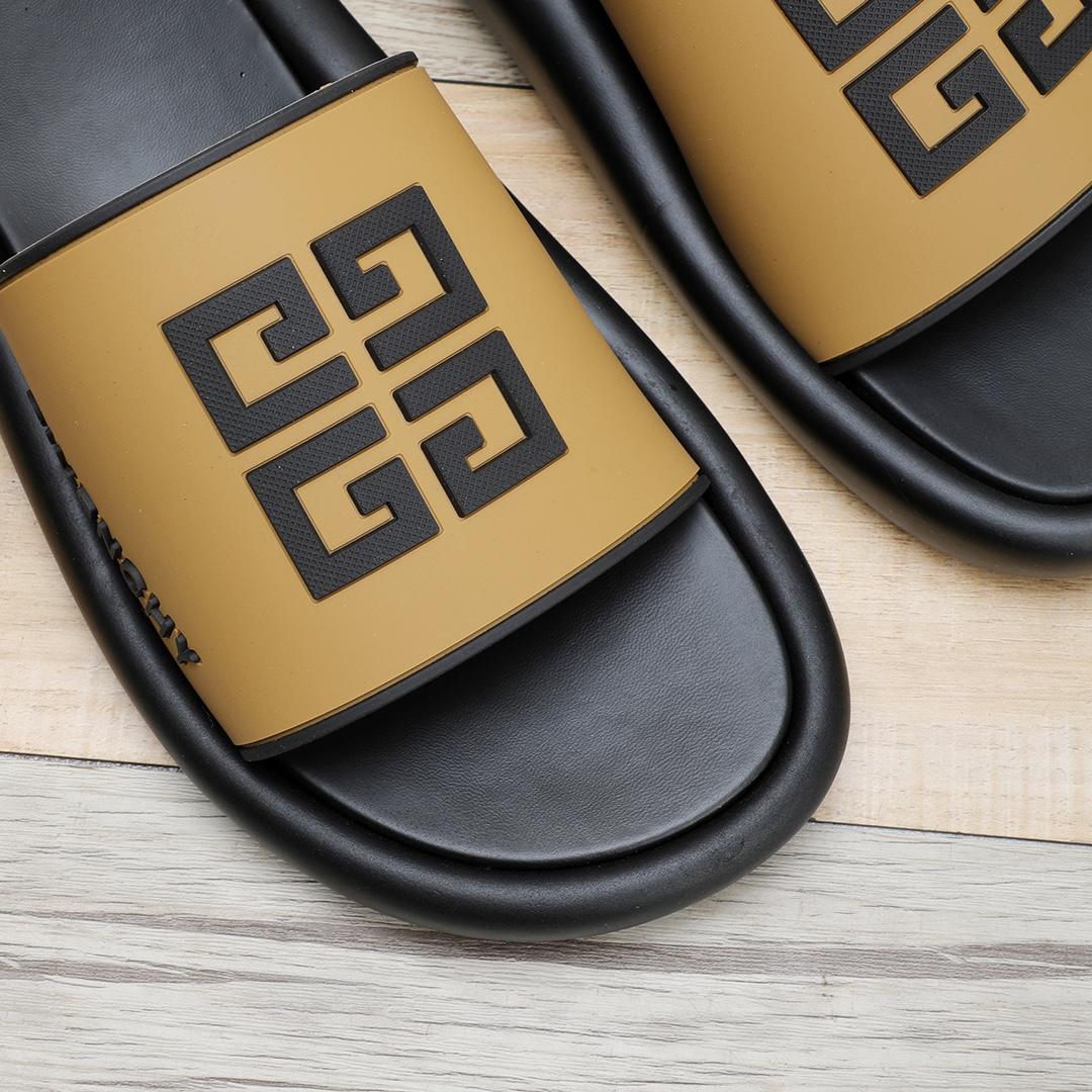 Givenchy 4G Logo Rubber Slides Sandals - PerfectKickZ