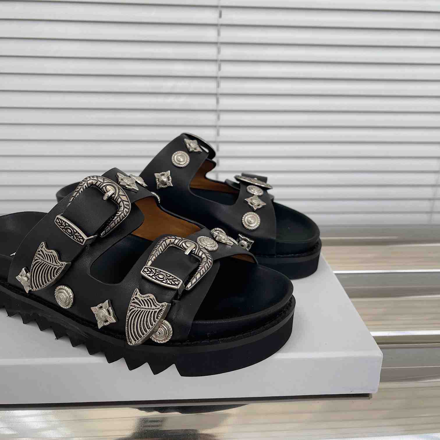 Toga Virilis Studded Leather Slides - PerfectKickZ