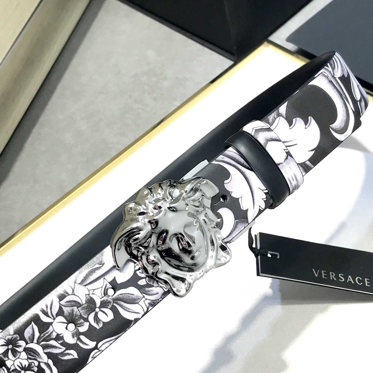 Versace La Medusa Silver Baroque Reversible Belt - PerfectKickZ