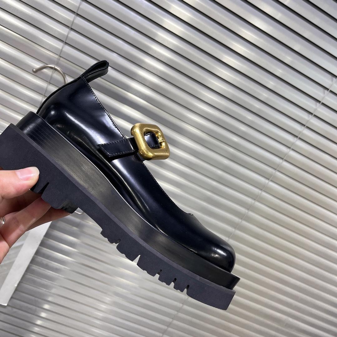 Bottega Veneta Lug Mary-Jane Flats - PerfectKickZ