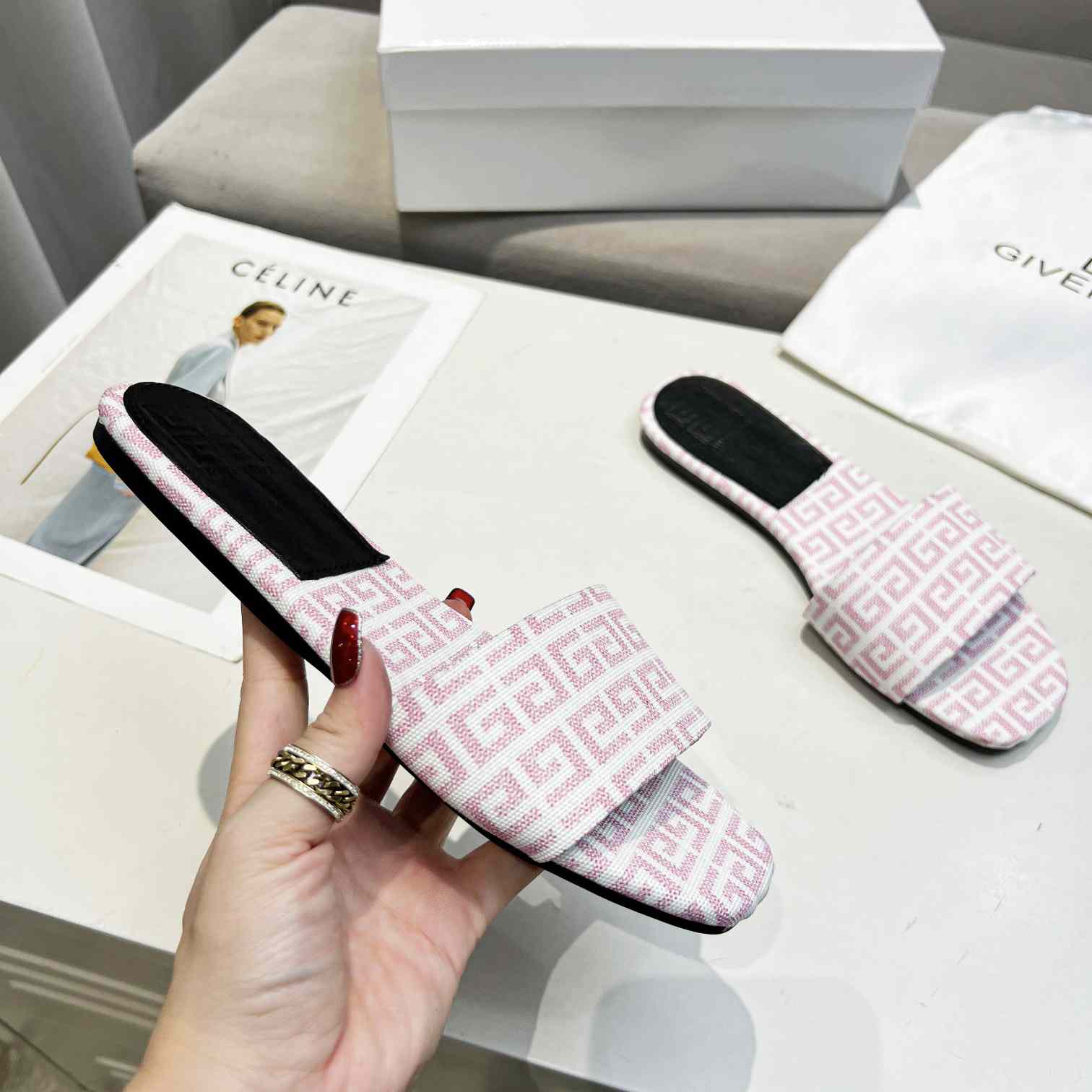 Givenchy 4G Flat Mule Sandals - PerfectKickZ