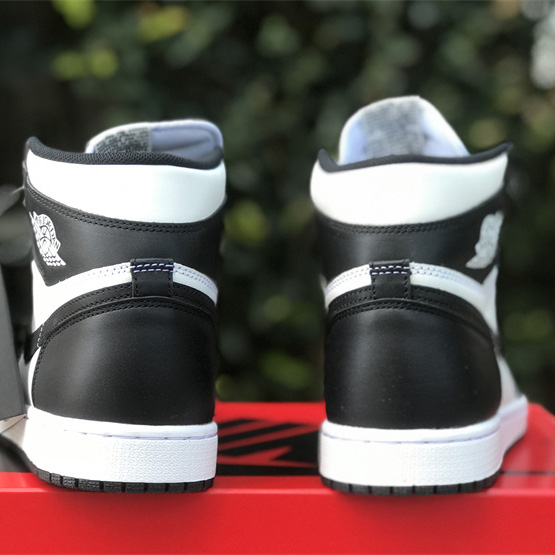 Air Jordan 1 ’85 Hi “Panda”Sneaker         BQ4422-001  - PerfectKickZ