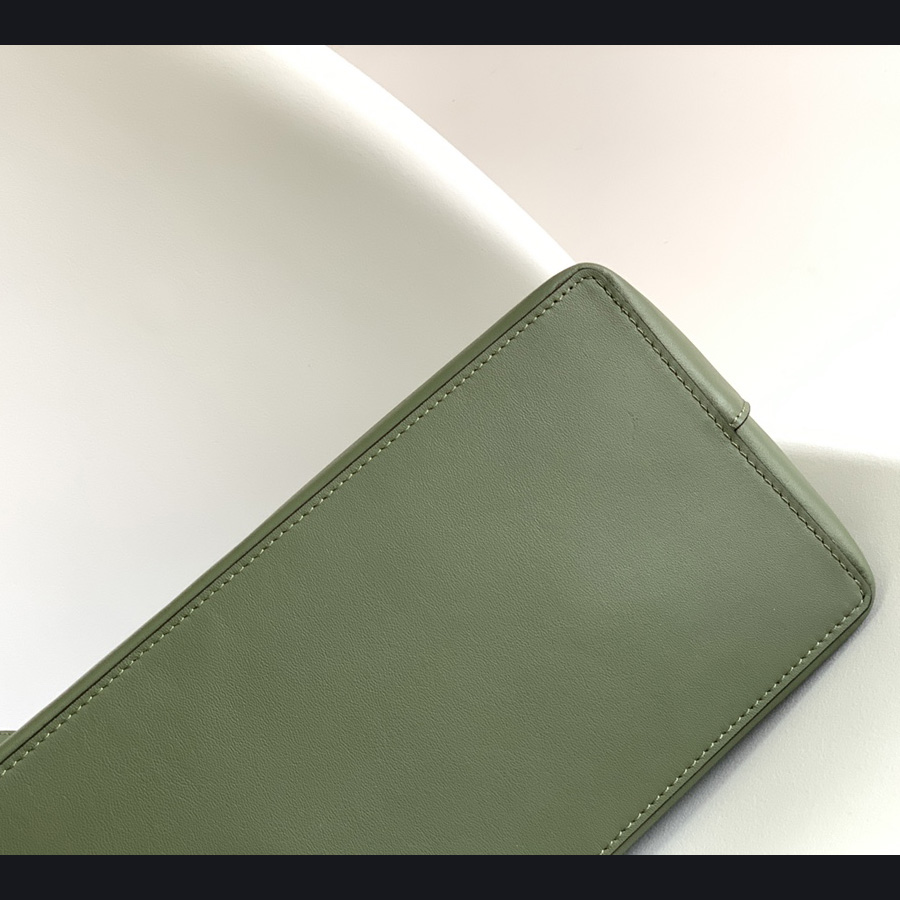 Loewe Small Anagram Tote Bag In Classic Calfskin - PerfectKickZ