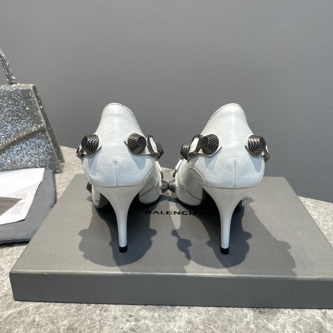 Balenciaga Cagole 90mm Pump In White - PerfectKickZ