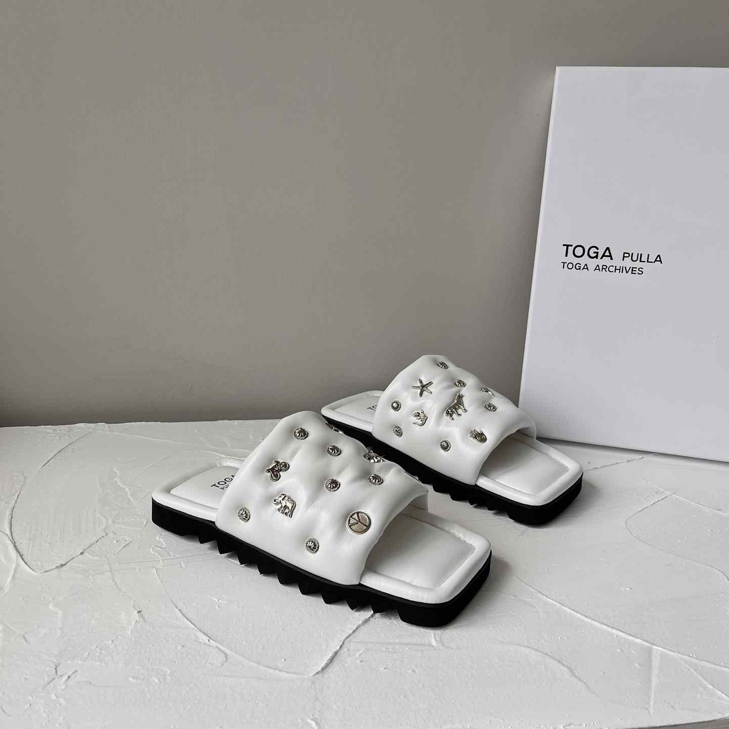 Toga Virilis Leather Slides - PerfectKickZ
