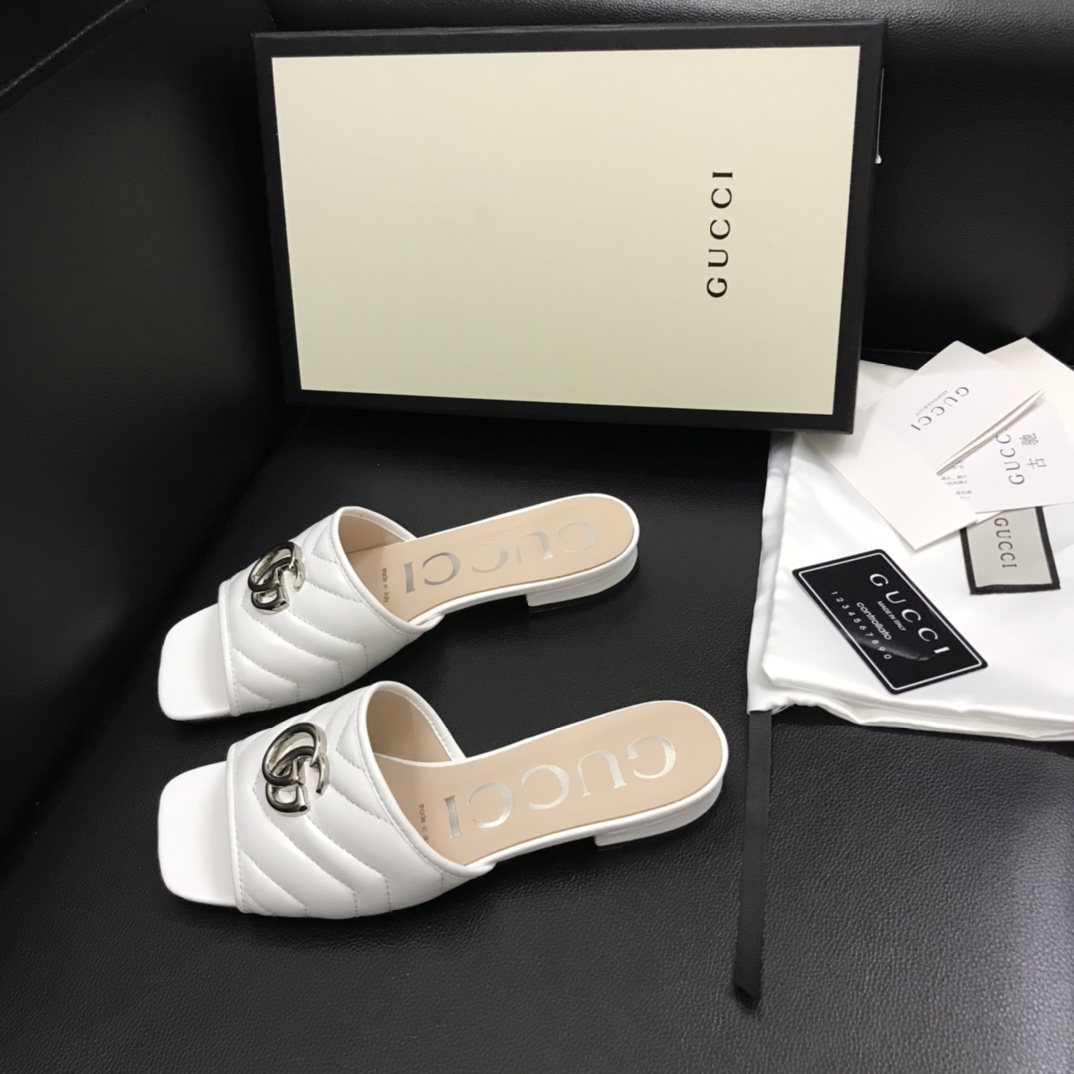 Gucci Women's Slide With Double G - PerfectKickZ