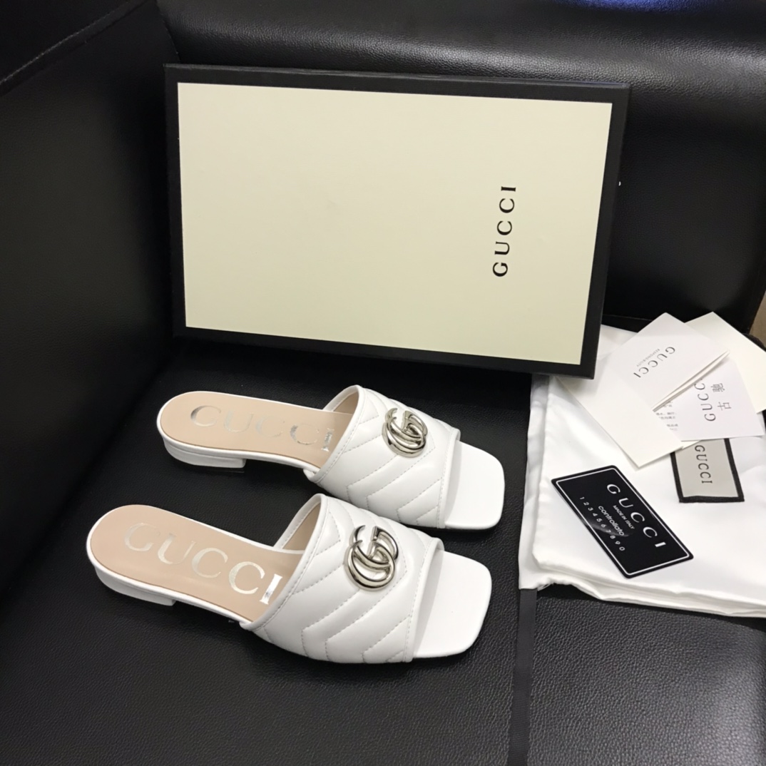 Gucci Women's Slide With Double G - PerfectKickZ
