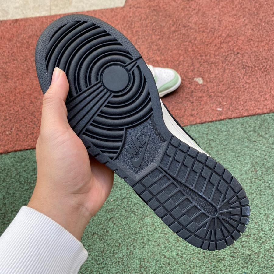 TravisScott x Playstation x Nike SB Dunk Low Sneaker       CU1726-777 - PerfectKickZ